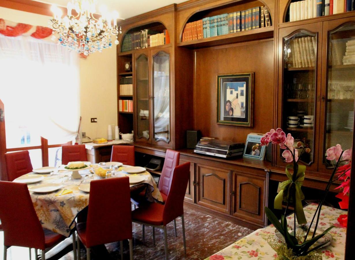 La Dimora Di Vesta Acomodação com café da manhã Lecce Exterior foto